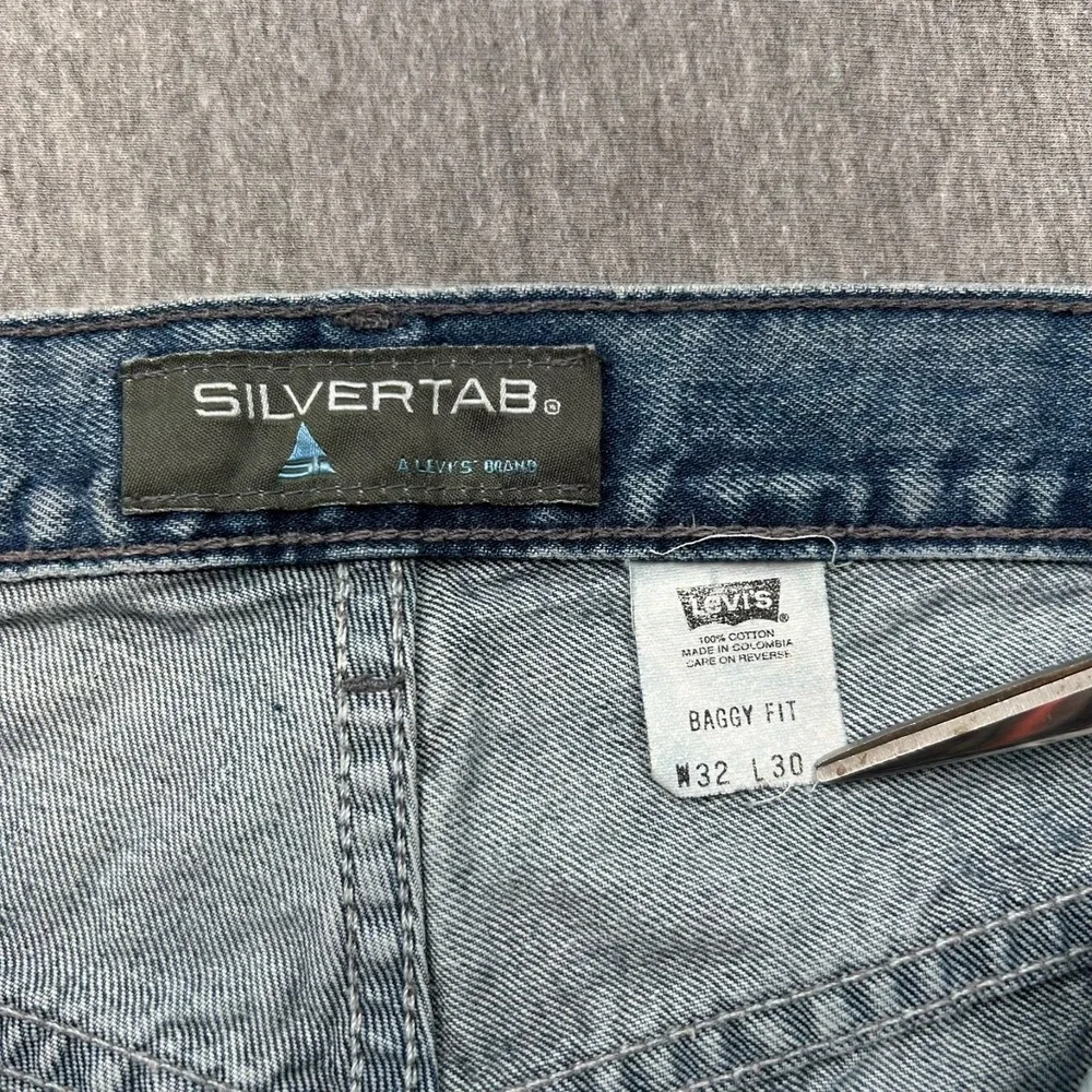 Levi's Silvertab Baggy Fit Jeans Mens 32x30 Medium Wash Denim Pants Y2K 2001